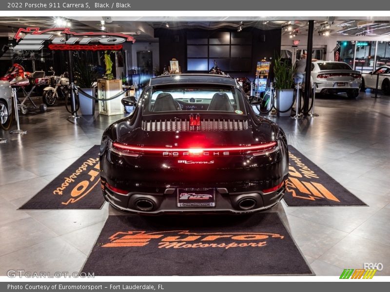 Black / Black 2022 Porsche 911 Carrera S