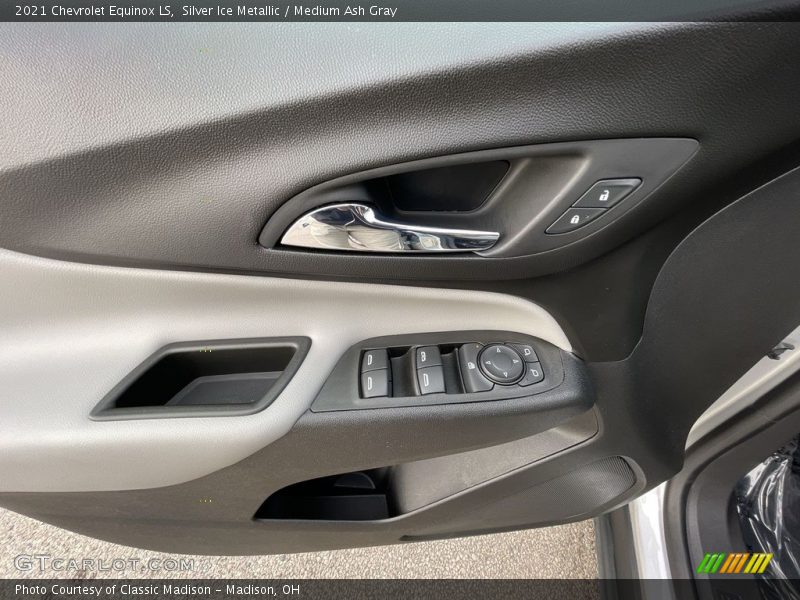 Silver Ice Metallic / Medium Ash Gray 2021 Chevrolet Equinox LS