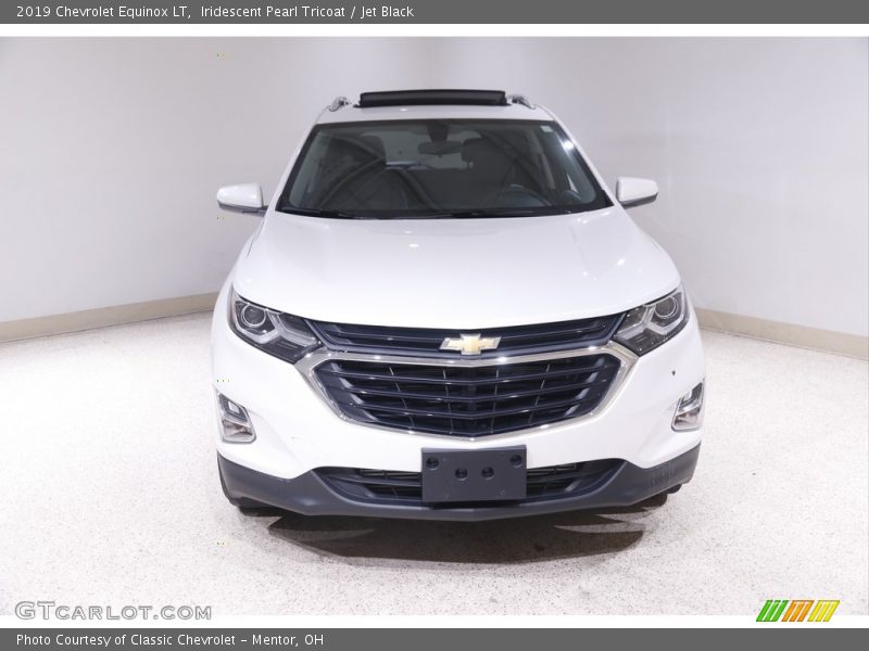 Iridescent Pearl Tricoat / Jet Black 2019 Chevrolet Equinox LT
