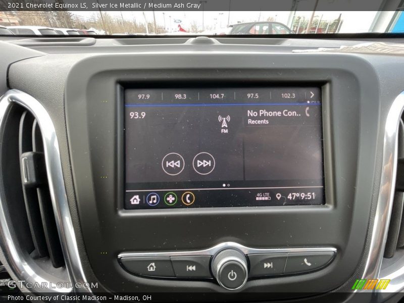 Silver Ice Metallic / Medium Ash Gray 2021 Chevrolet Equinox LS