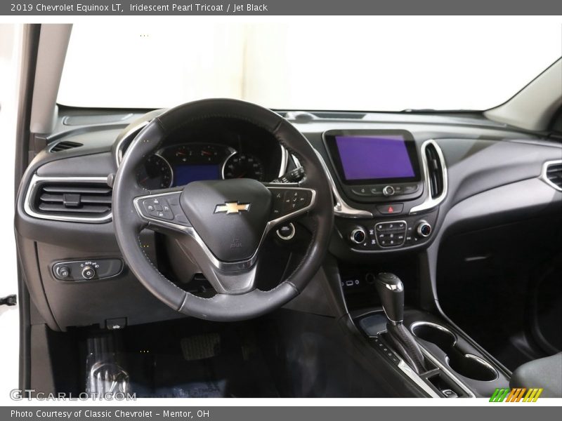 Iridescent Pearl Tricoat / Jet Black 2019 Chevrolet Equinox LT