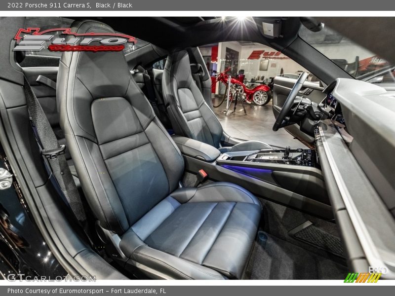 Black / Black 2022 Porsche 911 Carrera S