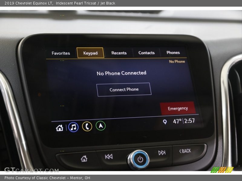 Iridescent Pearl Tricoat / Jet Black 2019 Chevrolet Equinox LT