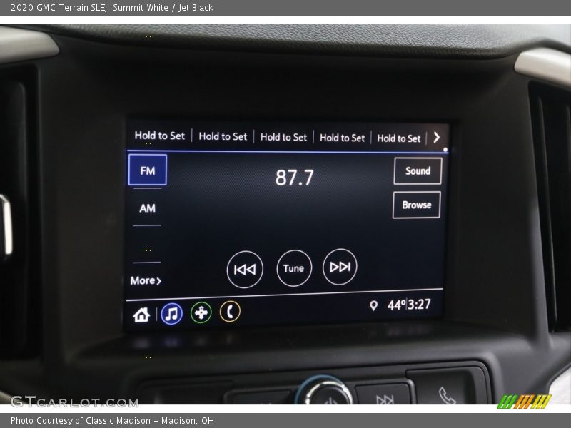 Summit White / Jet Black 2020 GMC Terrain SLE