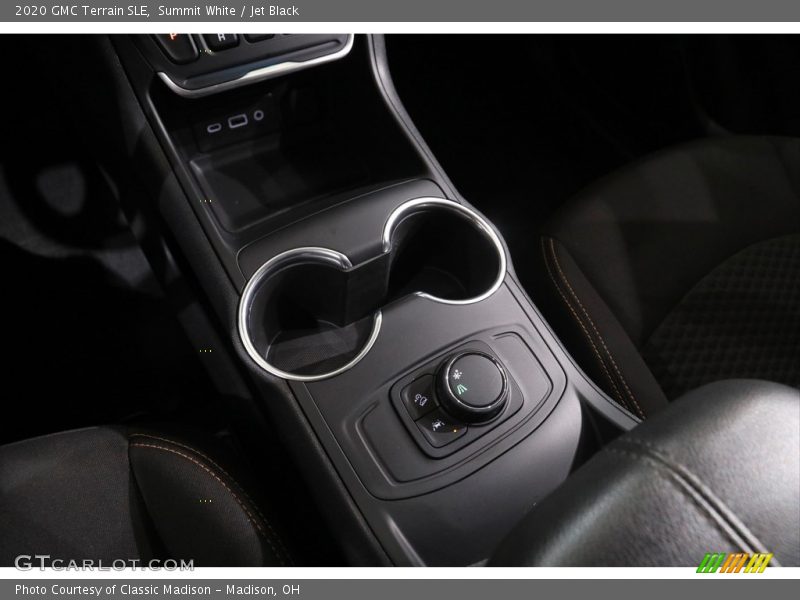 Summit White / Jet Black 2020 GMC Terrain SLE