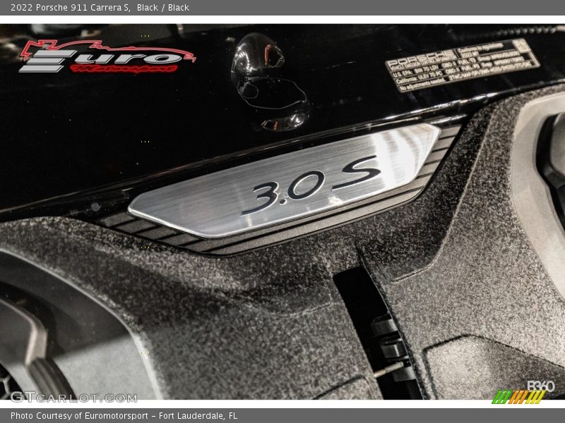  2022 911 Carrera S Logo