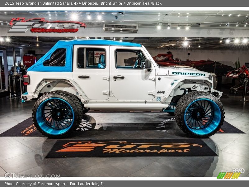 Bright White / Dripicon Teal/Black 2019 Jeep Wrangler Unlimited Sahara 4x4 Dripicon