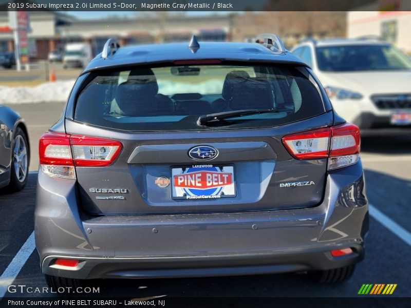 Magnetite Gray Metallic / Black 2019 Subaru Impreza 2.0i Limited 5-Door