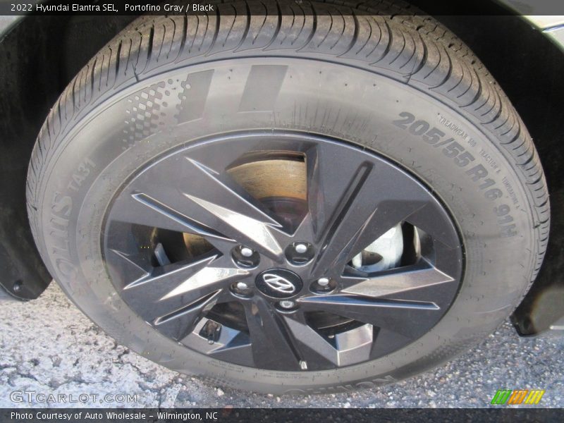 Portofino Gray / Black 2022 Hyundai Elantra SEL