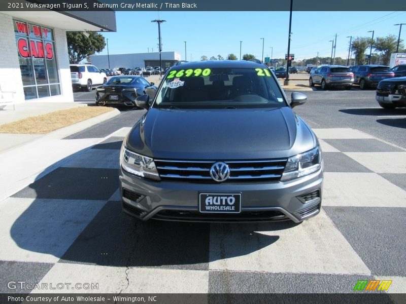 Platinum Gray Metallic / Titan Black 2021 Volkswagen Tiguan S