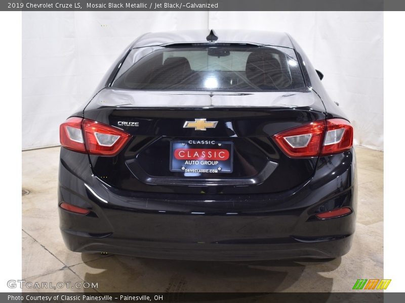 Mosaic Black Metallic / Jet Black/­Galvanized 2019 Chevrolet Cruze LS