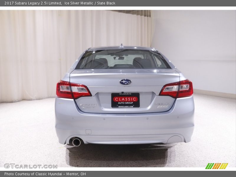 Ice Silver Metallic / Slate Black 2017 Subaru Legacy 2.5i Limited