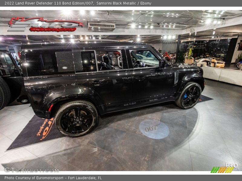 Santorini Black Metallic / Ebony 2022 Land Rover Defender 110 Bond Edition/007
