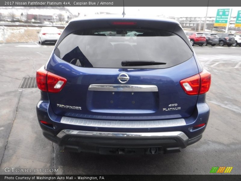 Caspian Blue / Almond 2017 Nissan Pathfinder Platinum 4x4