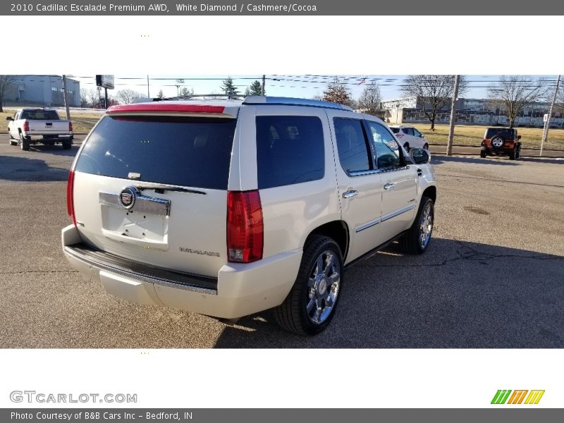 White Diamond / Cashmere/Cocoa 2010 Cadillac Escalade Premium AWD