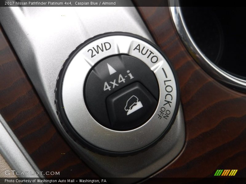 Caspian Blue / Almond 2017 Nissan Pathfinder Platinum 4x4