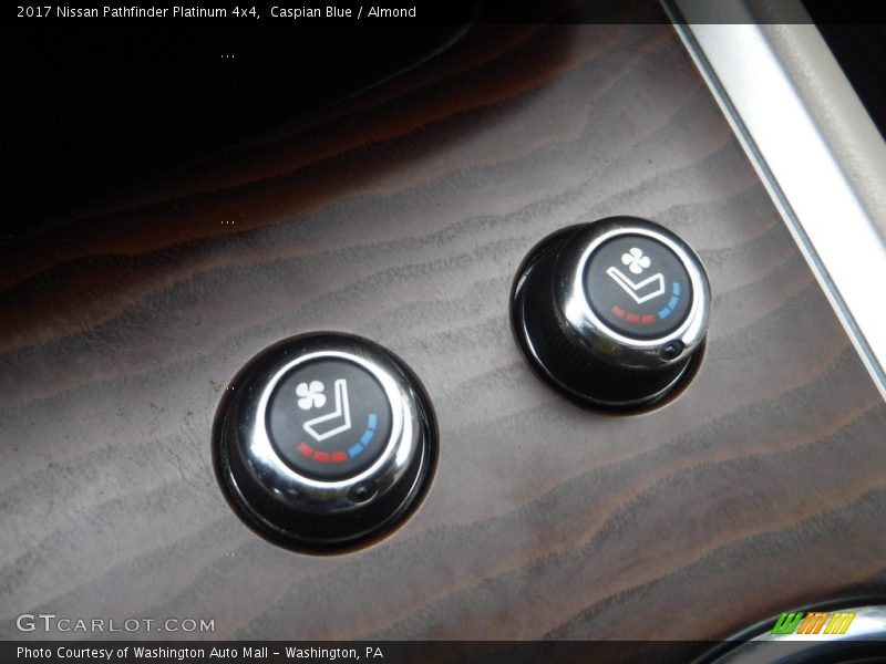Caspian Blue / Almond 2017 Nissan Pathfinder Platinum 4x4