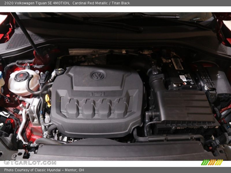 Cardinal Red Metallic / Titan Black 2020 Volkswagen Tiguan SE 4MOTION