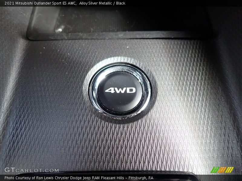 Alloy Silver Metallic / Black 2021 Mitsubishi Outlander Sport ES AWC