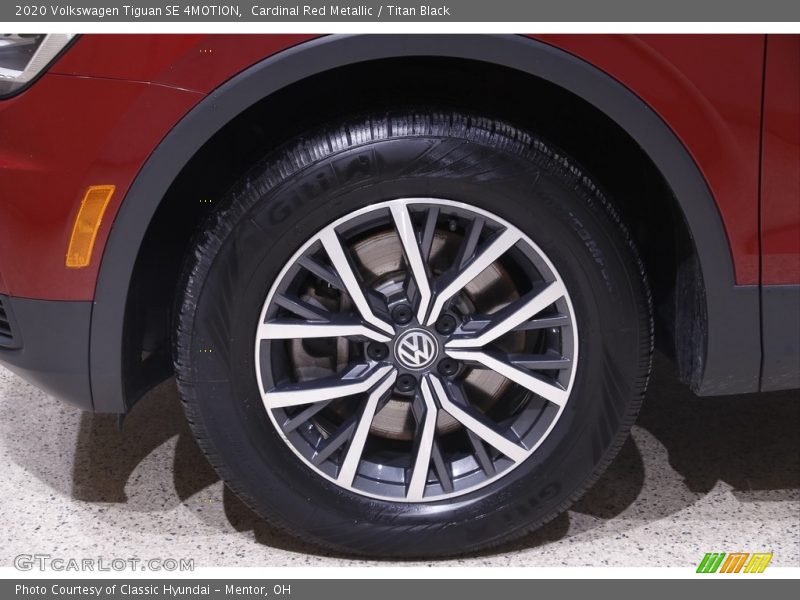 Cardinal Red Metallic / Titan Black 2020 Volkswagen Tiguan SE 4MOTION