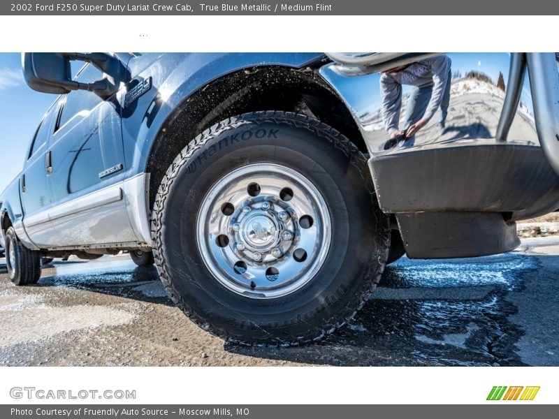 True Blue Metallic / Medium Flint 2002 Ford F250 Super Duty Lariat Crew Cab