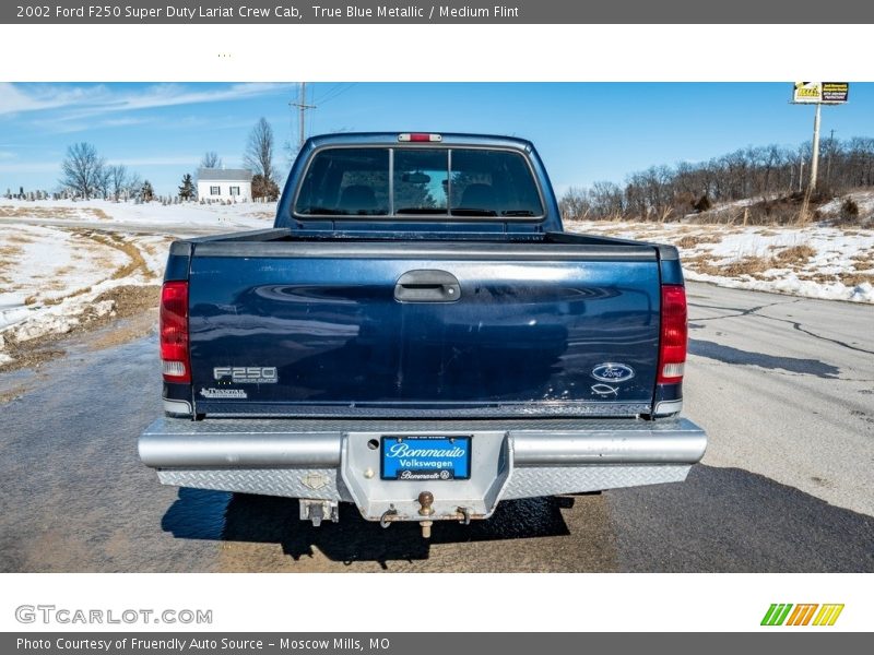 True Blue Metallic / Medium Flint 2002 Ford F250 Super Duty Lariat Crew Cab