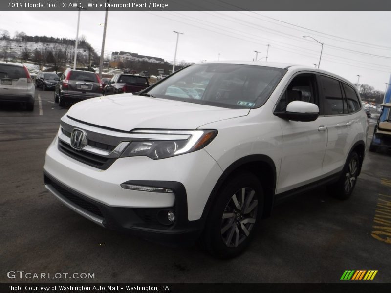 White Diamond Pearl / Beige 2019 Honda Pilot EX AWD