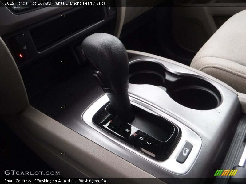 White Diamond Pearl / Beige 2019 Honda Pilot EX AWD