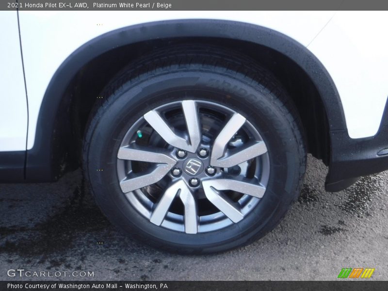Platinum White Pearl / Beige 2021 Honda Pilot EX-L AWD