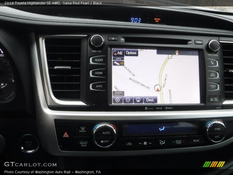 Salsa Red Pearl / Black 2019 Toyota Highlander SE AWD