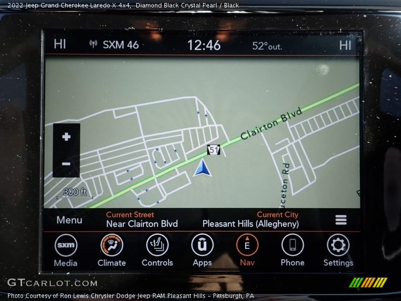 Diamond Black Crystal Pearl / Black 2022 Jeep Grand Cherokee Laredo X 4x4
