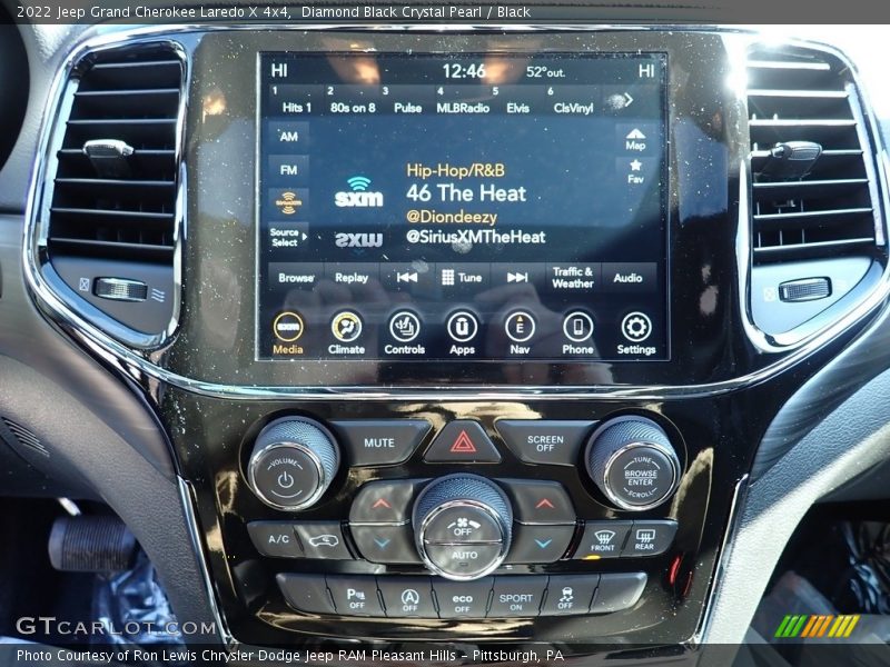 Diamond Black Crystal Pearl / Black 2022 Jeep Grand Cherokee Laredo X 4x4