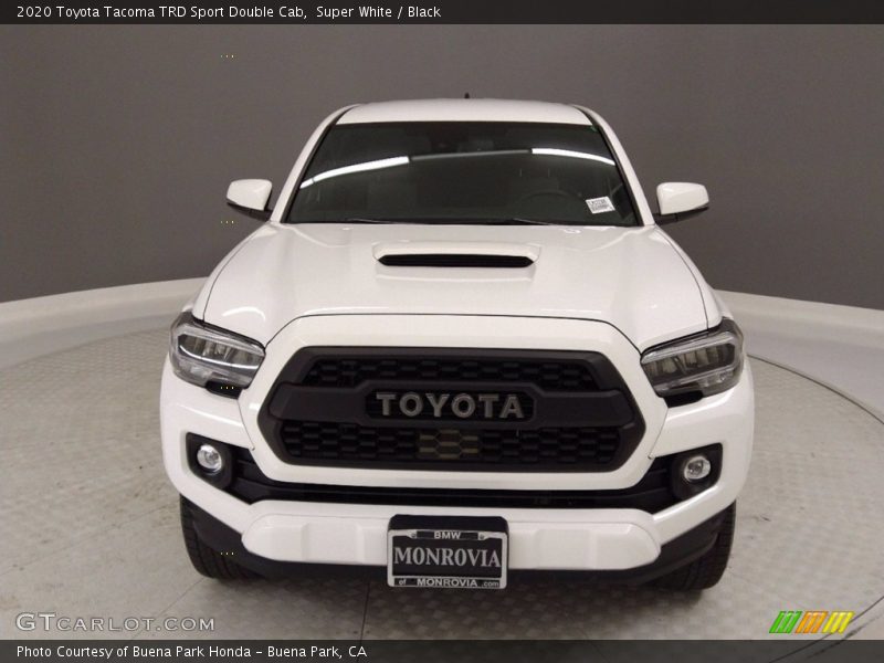 Super White / Black 2020 Toyota Tacoma TRD Sport Double Cab