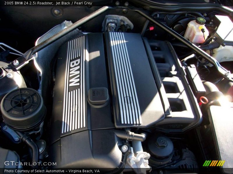 Jet Black / Pearl Grey 2005 BMW Z4 2.5i Roadster