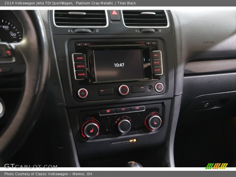 Platinum Gray Metallic / Titan Black 2014 Volkswagen Jetta TDI SportWagen