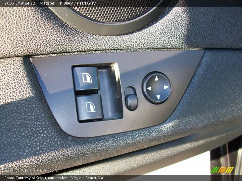 Jet Black / Pearl Grey 2005 BMW Z4 2.5i Roadster