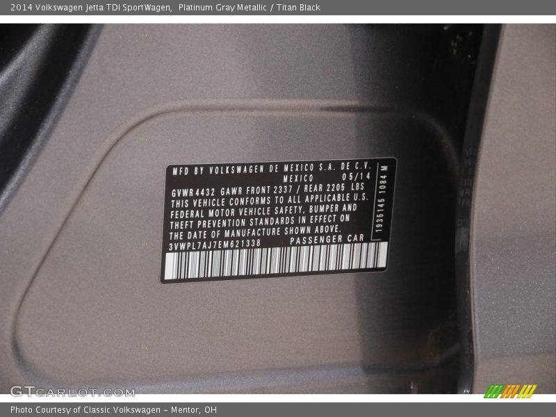 Platinum Gray Metallic / Titan Black 2014 Volkswagen Jetta TDI SportWagen