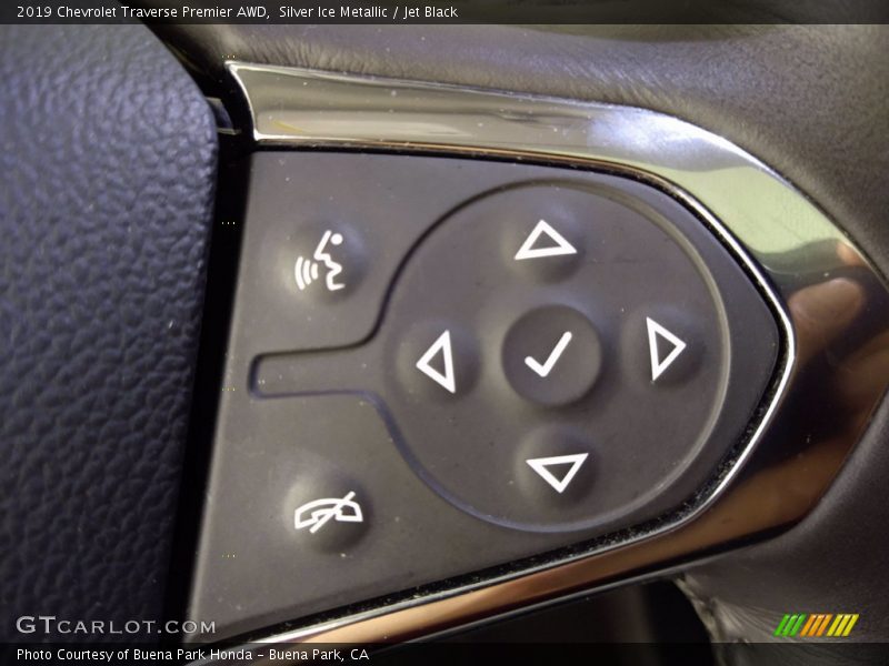 Silver Ice Metallic / Jet Black 2019 Chevrolet Traverse Premier AWD