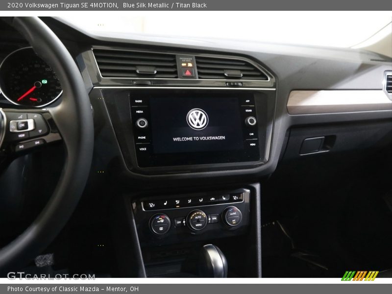 Blue Silk Metallic / Titan Black 2020 Volkswagen Tiguan SE 4MOTION