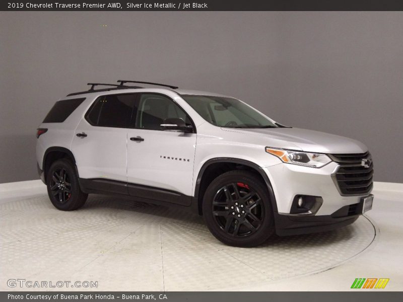 Silver Ice Metallic / Jet Black 2019 Chevrolet Traverse Premier AWD