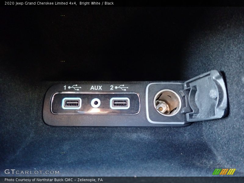 Bright White / Black 2020 Jeep Grand Cherokee Limited 4x4