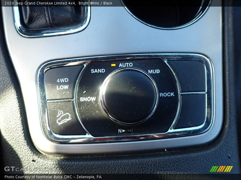 Bright White / Black 2020 Jeep Grand Cherokee Limited 4x4