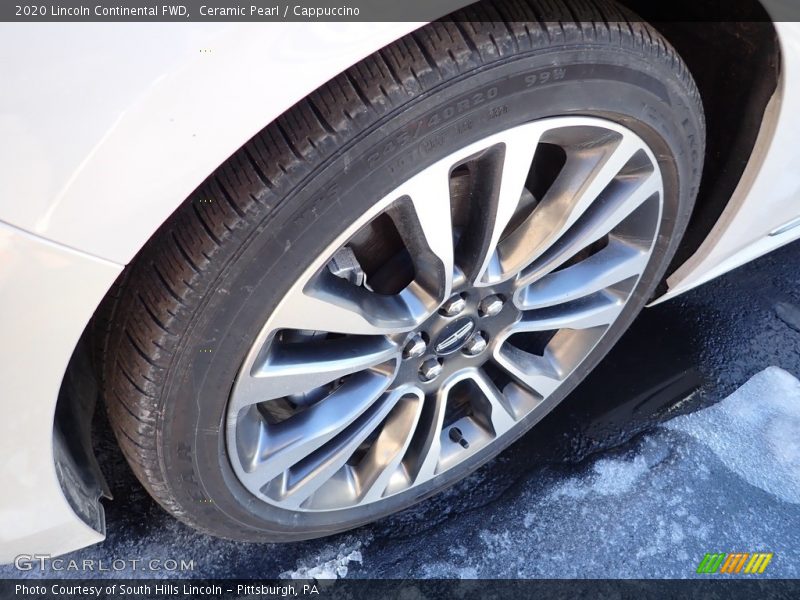Ceramic Pearl / Cappuccino 2020 Lincoln Continental FWD