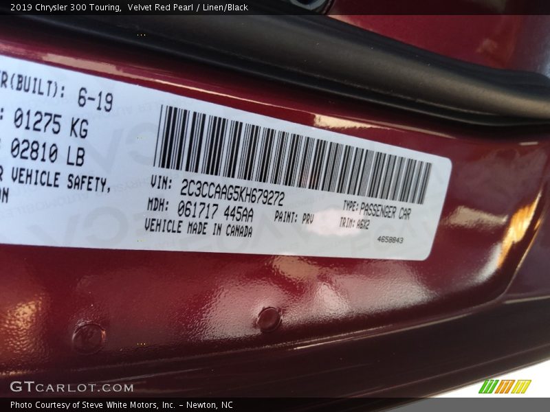 Velvet Red Pearl / Linen/Black 2019 Chrysler 300 Touring