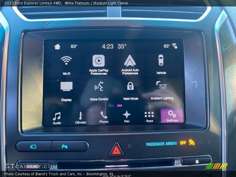 White Platinum / Medium Light Camel 2017 Ford Explorer Limited 4WD