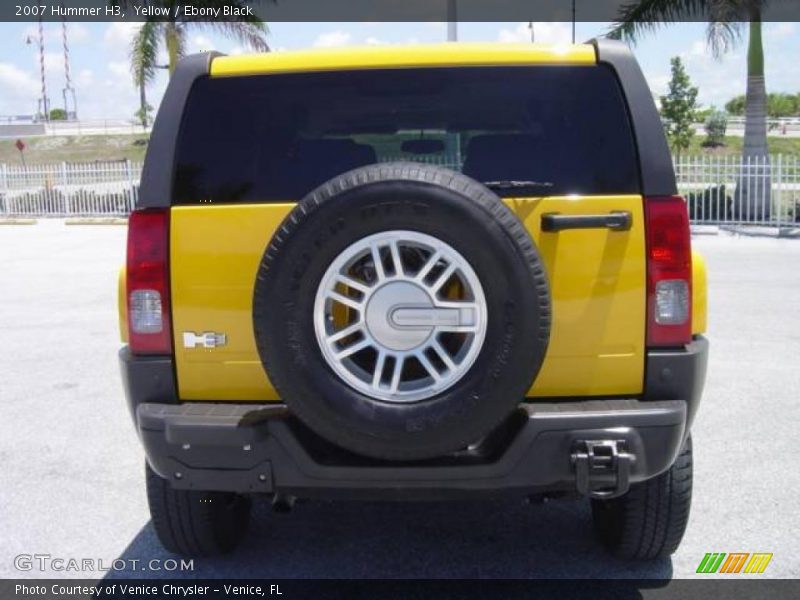Yellow / Ebony Black 2007 Hummer H3