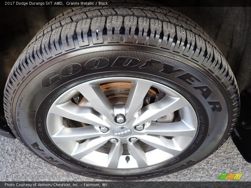 Granite Metallic / Black 2017 Dodge Durango SXT AWD