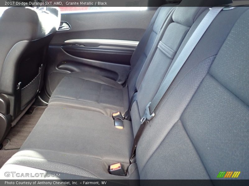 Granite Metallic / Black 2017 Dodge Durango SXT AWD