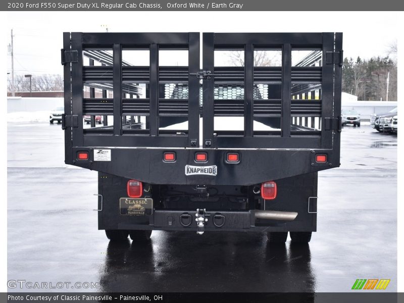 Oxford White / Earth Gray 2020 Ford F550 Super Duty XL Regular Cab Chassis