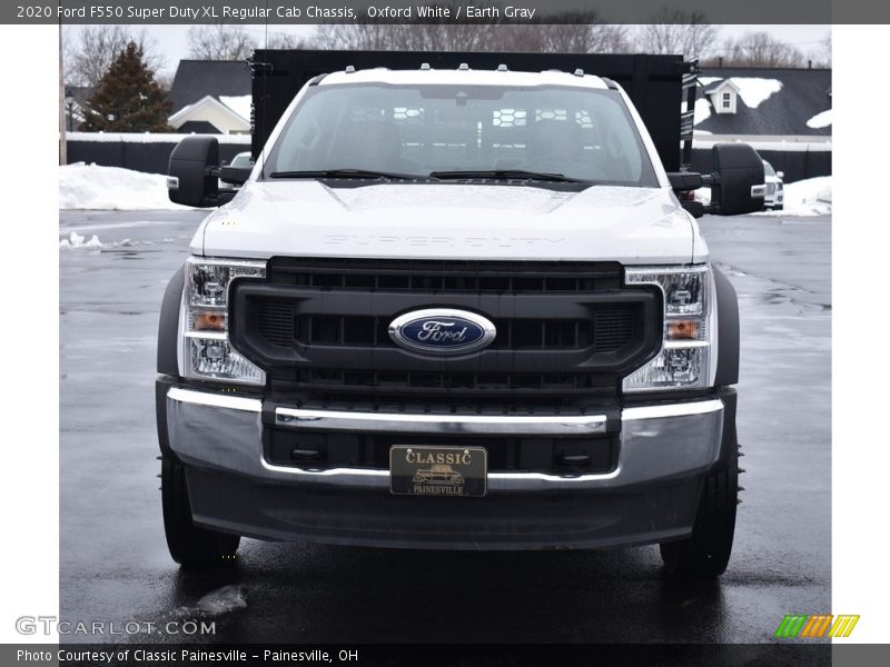 Oxford White / Earth Gray 2020 Ford F550 Super Duty XL Regular Cab Chassis